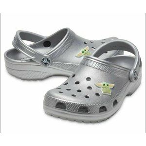 Disney Mandalorian The Child Yoda Star Wars Silver Classic Crocs Sz US 9M / 11W